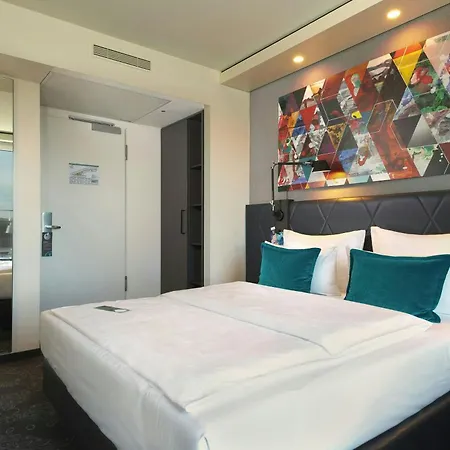 Motel One Frankfurt-Roemer