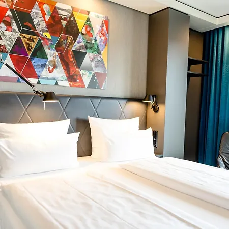 Motel One Frankfurt-Roemer