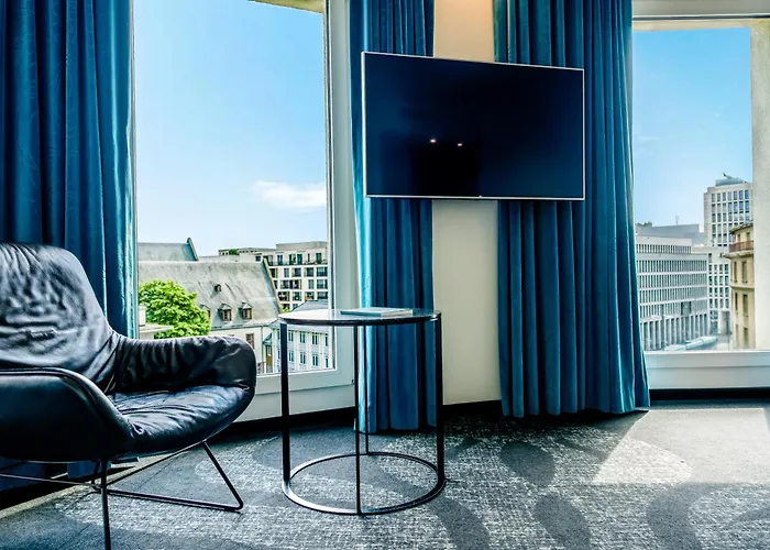 One Frankfurt-roemer فندق 3*